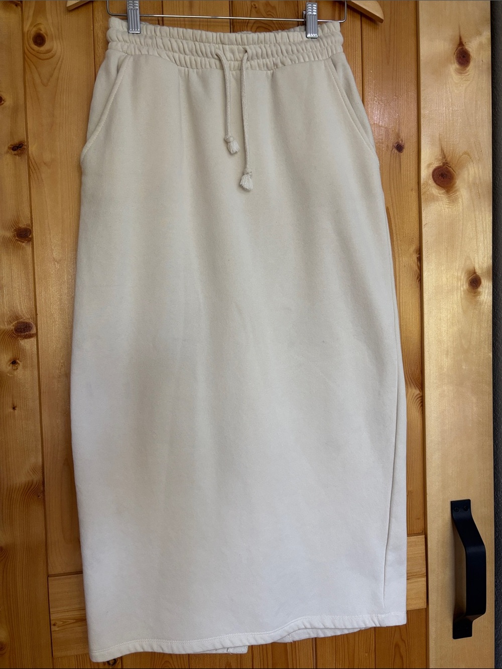 ZARA Fleece Maxi Skirt Medium Soft Midi Women’s White EUC Sweats Long M Pencil